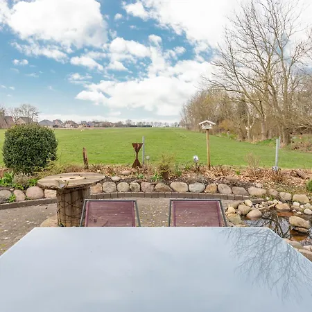 Hyggehues * Risum-Lindholm