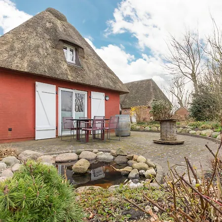 Hyggehues Risum-Lindholm