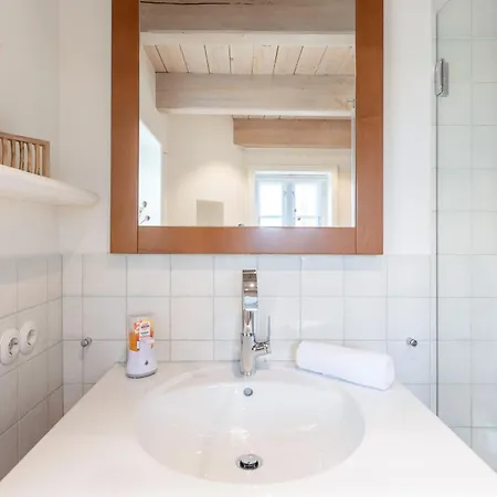 Hyggehues Risum-Lindholm