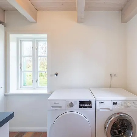 Holiday home Hyggehues Risum-Lindholm